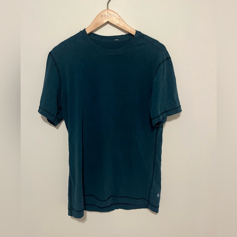 Men's Lululemon Dark blue  T-Shirt